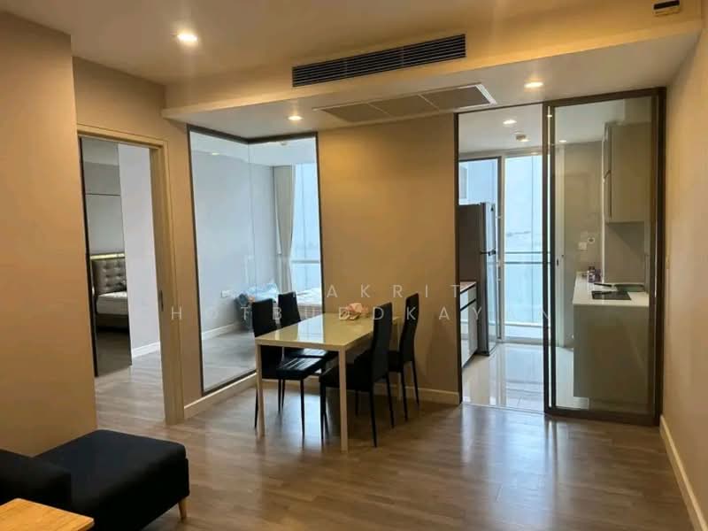 The Room Sathorn, Bangkok, 78 Pan Road, Silom, Bang Rak, Bangkok, 1 Bedroom, 40 sqm, Condo For Rent, by Tanakrit Chotbuddkayan, 500233611 - DDproperty.com