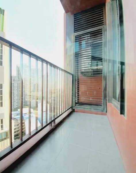 Wyne Sukhumvit, Bangkok, 1120 Sukhumvit Road, Phra Kanong, Khlong Toei, Bangkok, 1 Bedroom, 35 sqm, Condo For Rent, by Tanakrit Chotbuddkayan, 500233617 - DDproperty.com