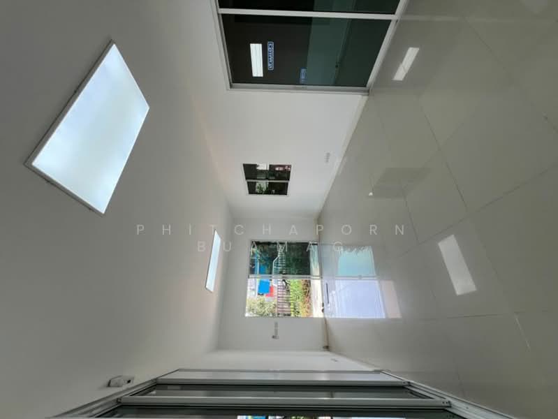 undefined, Bangkok, Lam Pla Tiew, Lat Krabang, Bangkok, 3 Bedrooms, 160 sqm, Single Detached House For Sale, by Phitchaporn Buamag, 500233640 - DDproperty.com