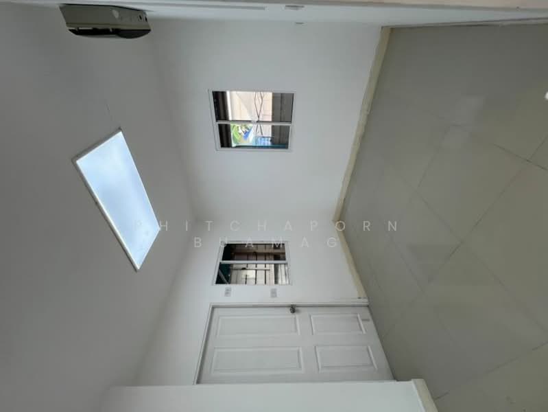 undefined, Bangkok, Lam Pla Tiew, Lat Krabang, Bangkok, 3 Bedrooms, 160 sqm, Single Detached House For Sale, by Phitchaporn Buamag, 500233640 - DDproperty.com