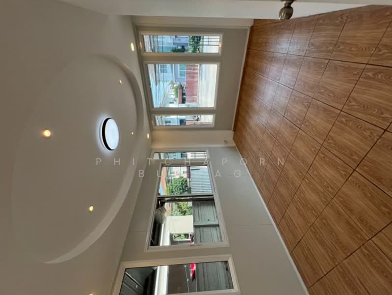 undefined, Bangkok, Lam Pla Tiew, Lat Krabang, Bangkok, 3 Bedrooms, 160 sqm, Single Detached House For Sale, by Phitchaporn Buamag, 500233640 - DDproperty.com