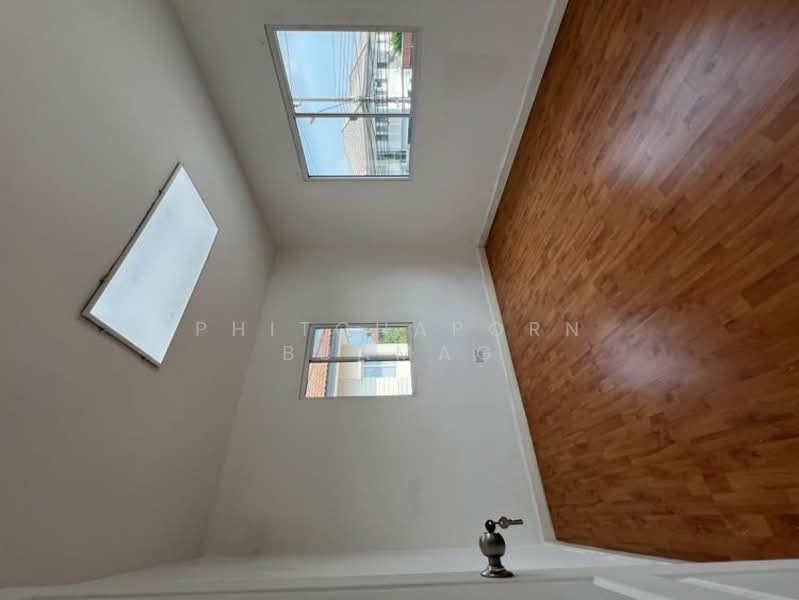 undefined, Bangkok, Lam Pla Tiew, Lat Krabang, Bangkok, 3 Bedrooms, 160 sqm, Single Detached House For Sale, by Phitchaporn Buamag, 500233640 - DDproperty.com