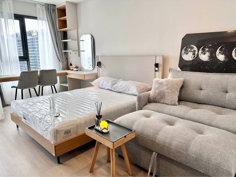 Life Phahon-Ladprao, Bangkok, 996 Phahonyothin Road, Jom Phon, Chatuchak, Bangkok, Studio, 29 sqm, Condo For Rent, by Tanakrit Chotbuddkayan, 500233647 - DDproperty.com