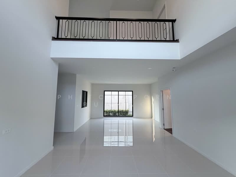 undefined, Bangkok, Khlong Sam Prawet, Lat Krabang, Bangkok, 4 Bedrooms, 300 sqm, Single Detached House For Sale, by Phitchaporn Buamag, 500233653 - DDproperty.com