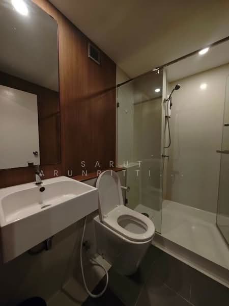 Blossom Condo @ Sathorn-Charoenrat, Bangkok, Charoen Rat Road, Thung Wat Don, Sathon, Bangkok, 1 Bedroom, 30 sqm, Condo For Rent, by Sarut Arunrittichok, 500233673 - DDproperty.com