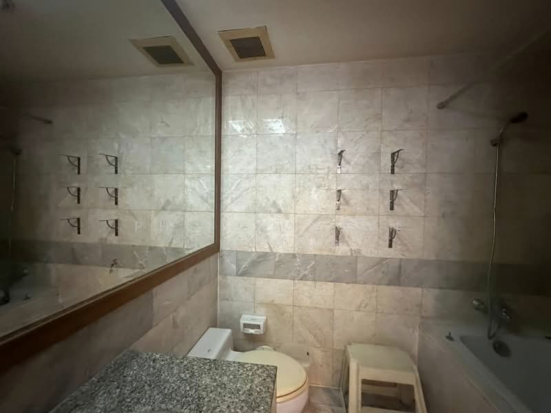 Baan Ploenchit, Bangkok, Soi Ruamrudee 2 Ploenchit Road, Lumphini, Pathum Wan, Bangkok, 1 Bedroom, 60 sqm, Condo For Sale, by Phitchaporn Buamag, 500233682 - DDproperty.com