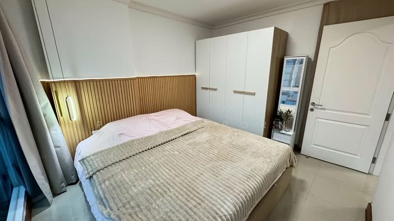 Chateau In Town Phaholyothin 11, Bangkok, Phaholyothin, Samsen Nai, Phaya Thai, Bangkok, 1 Bedroom, 45 sqm, Condo For Sale, by Phitchaporn Buamag, 500233685 - DDproperty.com