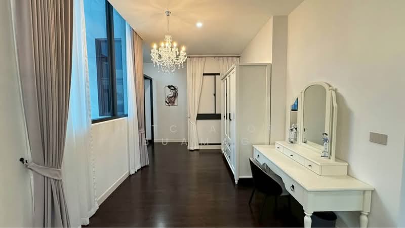 The Honor Yothinpattana, Bangkok, 3 Thanon Pho Kaeo, Khlong Chan, Bang Kapi, Bangkok, 5 Bedrooms, 460 sqm, Single Detached House For Rent, by Phitchaporn Buamag, 500233695 - DDproperty.com