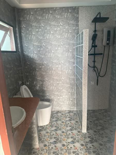 undefined, Bangkok, Nawamin, Bueng Kum, Bangkok, 5 Bedrooms, 190 sqm, Semi-Detached House (Twin House) For Rent, by Phitchaporn Buamag, 500233707 - DDproperty.com