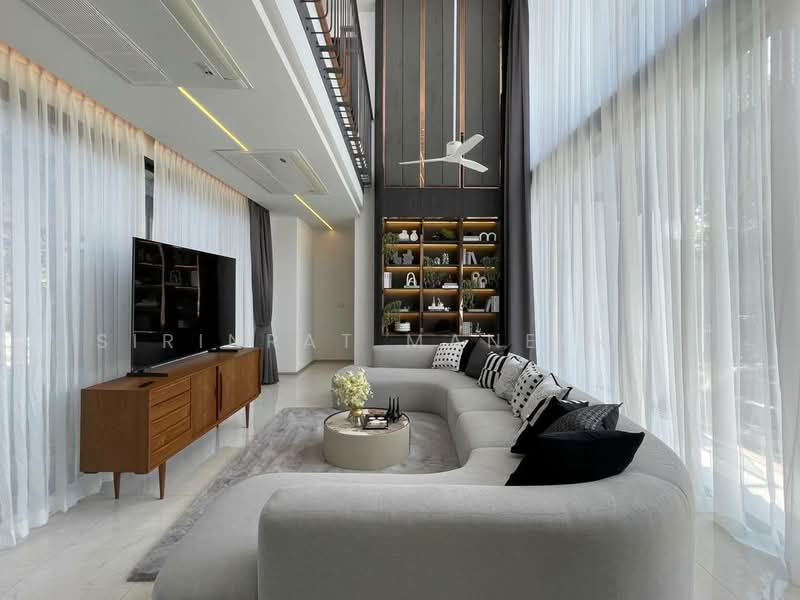 ขายบ้านเดี่ยว 2 ชั้น สไตล์โมเดิร์น สร้างใหม่ พร้อมสระว่ายน้ำ ในโครงการคุณภาพ ฟลอร่าวิลล์ ดอยสะเก็ด เ, Chiang Mai, San Na Moeng, San Sai, Chiang Mai, 4 Bedrooms, 600 sqm, Single Detached House For Sale, by Sirinrat Maneerat, 500233711 - DDproperty.com