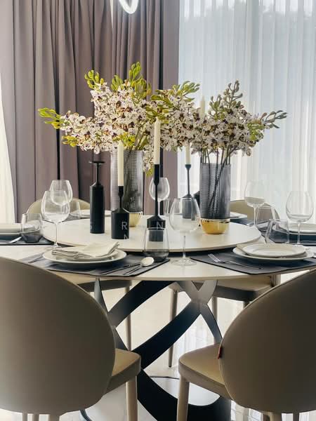 ขายบ้านเดี่ยว 2 ชั้น สไตล์โมเดิร์น สร้างใหม่ พร้อมสระว่ายน้ำ ในโครงการคุณภาพ ฟลอร่าวิลล์ ดอยสะเก็ด เ, Chiang Mai, San Na Moeng, San Sai, Chiang Mai, 4 Bedrooms, 600 sqm, Single Detached House For Sale, by Sirinrat Maneerat, 500233711 - DDproperty.com