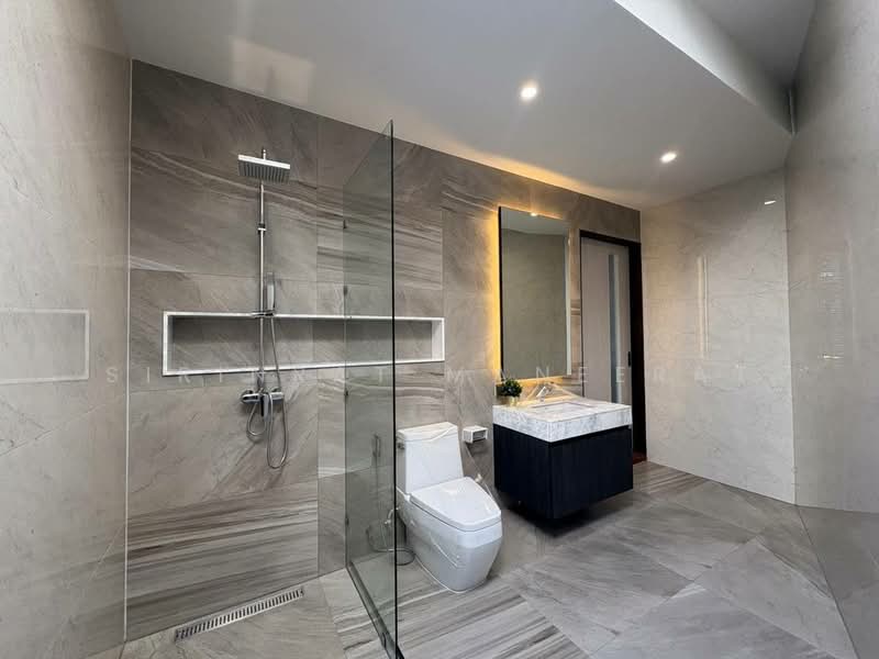 ขาย - ขายบ้านเดี่ยว 2 ชั้น สไตล์โมเดิร์น สร้างใหม่ พร้อมสระว่ายน้ำ ในโครงการคุณภาพ ฟลอร่าวิลล์ ดอยสะเก็ด เ, เชียงใหม่