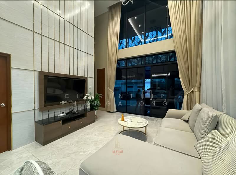 3.5-story corner home office with 4 bedrooms at Diamond Ville Chokchai 4, near MRT Yellow, Bangkok, ซอยลาดพร้าว-วังหิน 4, Lat Phrao, Lat Phrao, Bangkok, 4 Bedrooms, 300 sqm, Townhouse For Rent, by Charinthip Phungalong, 500233714 - DDproperty.com