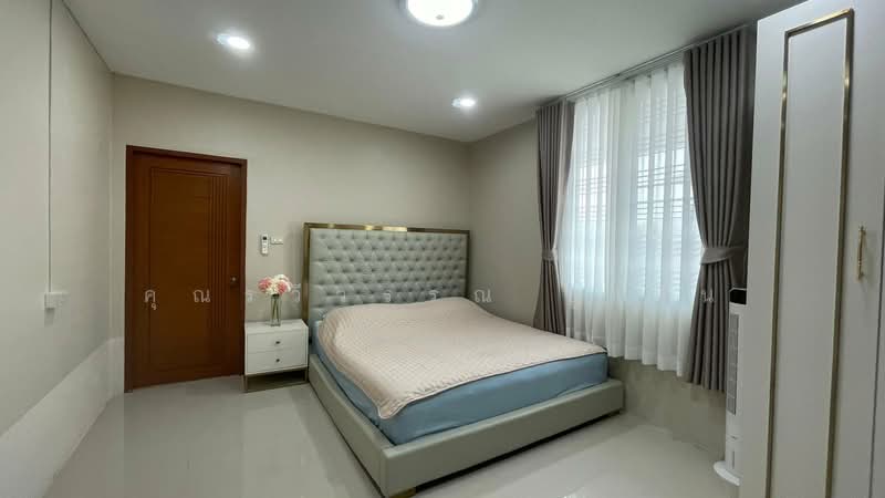 Baan Suan Neramit Watcharapol-Permsin, Bangkok, Permsin Road, Khlong Tanon, Sai Mai, Bangkok, 5 Bedrooms, 320 sqm, Single Detached House For Rent, by คุณรวีวรรณ อู่เงิน, 500233731 - DDproperty.com