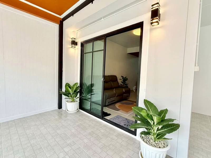 บ้านสวย พร้อมเทอเรซหน้าบ้าน หมู่บ้านพฤกษา 76 บางใหญ่ แก้วอินทร์ ตลาดพระปิ่น 3 ใกล้เซ็นทรัล เวสเกต, นนทบุรี, แก้วอินทร์, บางแม่นาง, บางใหญ่, นนทบุรี, 120 ตร.ม., ทาวน์เฮ้าส์ ขาย, โดย บุษบากร (เจี๊ยบ), 500233761 - DDproperty.com