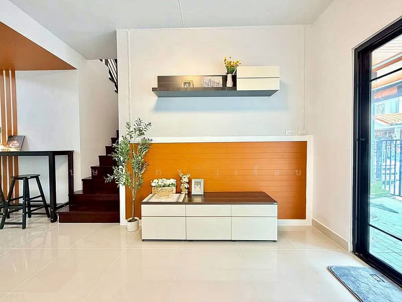 บ้านสวย พร้อมเทอเรซหน้าบ้าน หมู่บ้านพฤกษา 76 บางใหญ่ แก้วอินทร์ ตลาดพระปิ่น 3 ใกล้เซ็นทรัล เวสเกต, นนทบุรี, แก้วอินทร์, บางแม่นาง, บางใหญ่, นนทบุรี, 120 ตร.ม., ทาวน์เฮ้าส์ ขาย, โดย บุษบากร (เจี๊ยบ), 500233761 - DDproperty.com