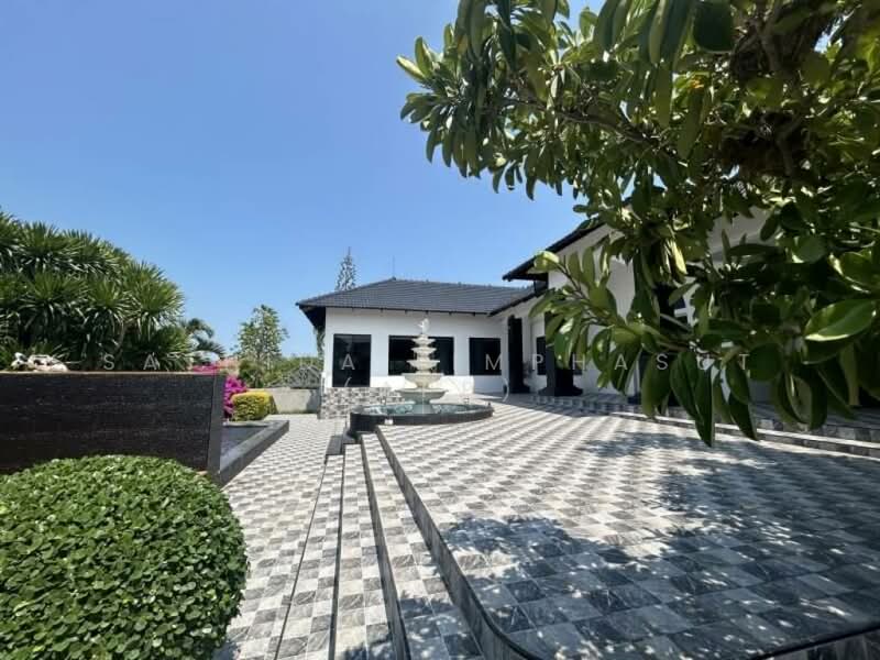 Paradise Villa 1 & 2, Chon Buri (Pattaya), Nong Pru, Bang Lamung (Pattaya), Chon Buri (Pattaya), 4 Bedrooms, 500 sqm, Villa For Sale, by Sathida Limphasut (App), 500233792 - DDproperty.com