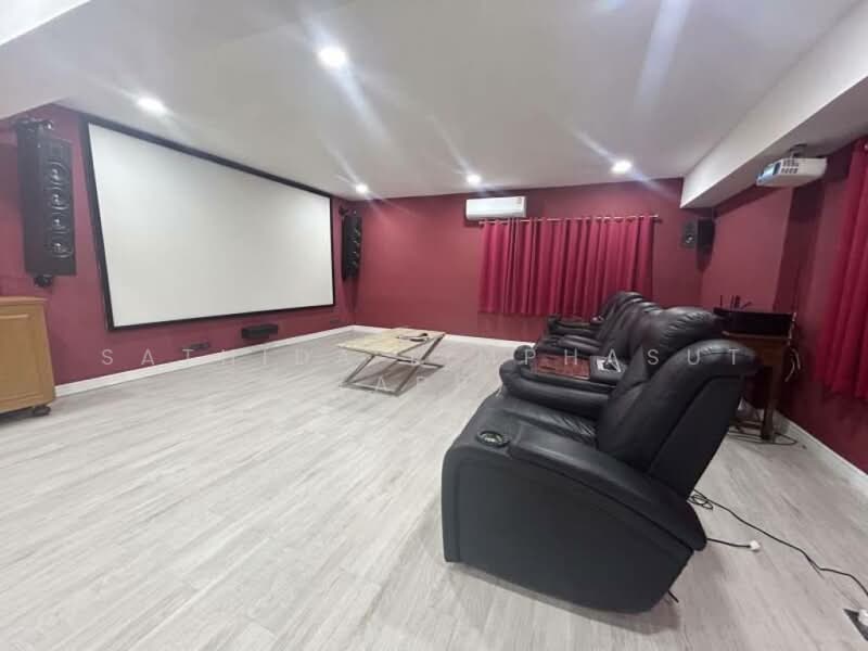Paradise Villa 1 & 2, Chon Buri (Pattaya), Nong Pru, Bang Lamung (Pattaya), Chon Buri (Pattaya), 4 Bedrooms, 500 sqm, Villa For Sale, by Sathida Limphasut (App), 500233792 - DDproperty.com