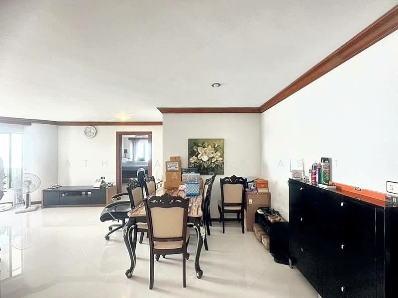 Park Beach Condominium, Chon Buri (Pattaya), Na Kloe, Bang Lamung (Pattaya), Chon Buri (Pattaya), 3 Bedrooms, 175 sqm, Condo For Sale, by Sathida Limphasut (App), 500233820 - DDproperty.com