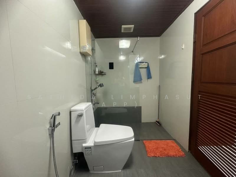 Park Beach Condominium, Chon Buri (Pattaya), Na Kloe, Bang Lamung (Pattaya), Chon Buri (Pattaya), 3 Bedrooms, 175 sqm, Condo For Sale, by Sathida Limphasut (App), 500233820 - DDproperty.com