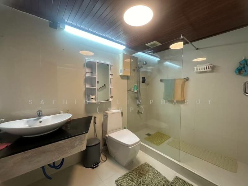 Park Beach Condominium, Chon Buri (Pattaya), Na Kloe, Bang Lamung (Pattaya), Chon Buri (Pattaya), 3 Bedrooms, 175 sqm, Condo For Sale, by Sathida Limphasut (App), 500233820 - DDproperty.com