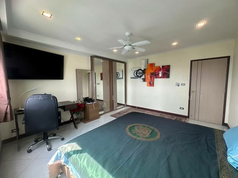 Grand View Condo Pattaya : แกรนด์ วิว คอนโด พัทยา, ชลบุรี, นาจอมเทียน, สัตหีบ, ชลบุรี, 143 ตร.ม., คอนโด ขาย, โดย Sathida Limphasut (App), 500233836 - DDproperty.com