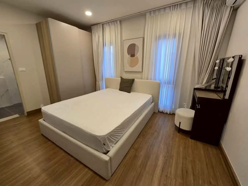 Centro Bangna, Samut Prakan, 111 Soi 3, Bang Kaeo, Bang Plee, Samut Prakan, 4 Bedrooms, 190 sqm, Single Detached House For Rent, by คุณรวีวรรณ อู่เงิน, 500233837 - DDproperty.com