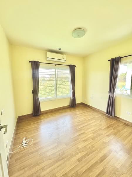 ให้เช่าบ้านแฝด ม.แมกโนลีย์ สวนเสือ ศรีราชา, Chon Buri (Pattaya), Surasak, Si Racha, Chon Buri (Pattaya), 3 Bedrooms, 180 sqm, Semi-Detached House (Twin House) For Rent, by Dusit Saengfa, 500233847 - DDproperty.com