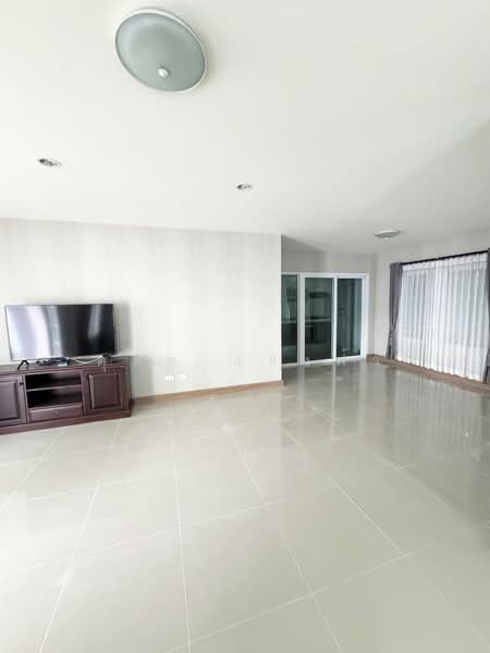 ให้เช่าบ้านแฝด ม.แมกโนลีย์ สวนเสือ ศรีราชา, Chon Buri (Pattaya), Surasak, Si Racha, Chon Buri (Pattaya), 3 Bedrooms, 180 sqm, Semi-Detached House (Twin House) For Rent, by Dusit Saengfa, 500233847 - DDproperty.com
