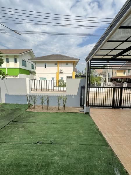 ให้เช่าบ้านแฝด ม.แมกโนลีย์ สวนเสือ ศรีราชา, Chon Buri (Pattaya), Surasak, Si Racha, Chon Buri (Pattaya), 3 Bedrooms, 180 sqm, Semi-Detached House (Twin House) For Rent, by Dusit Saengfa, 500233847 - DDproperty.com