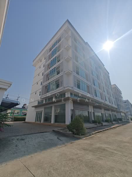 For Sale - for sale - FREEHOLD 5.5 storey building and land with lifts facing bangpli kingkaew main Road, Samut Prakan