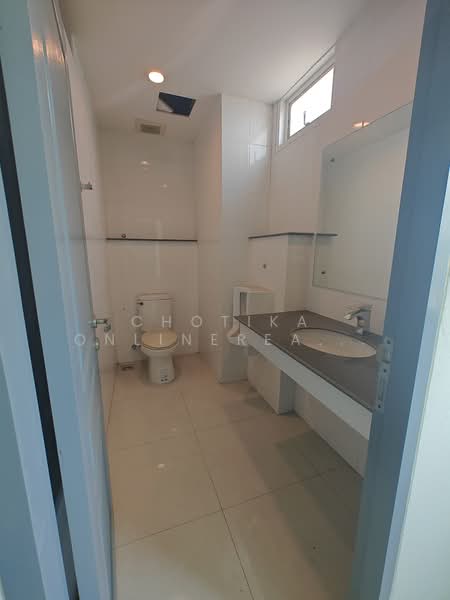 For Sale - for sale - FREEHOLD 5.5 storey building and land with lifts facing bangpli kingkaew main Road, Samut Prakan