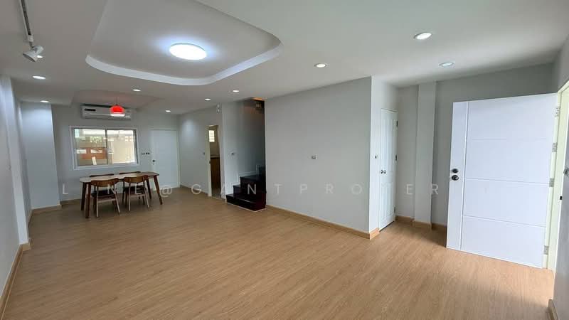 ดิ เอ็กซ์คลูซีฟ สวนหลวง ร.๙, กรุงเทพ, ประเวศ, ประเวศ, กรุงเทพ, 110 ตร.ม., ทาวน์เฮ้าส์ ขาย, โดย Line@GantProperty, 500233856 - DDproperty.com