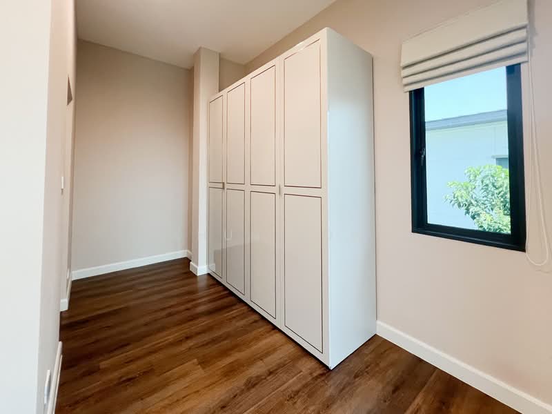 Bangkok Boulevard Donmueang-Chaengwattana, Bangkok, Nawong Pracha Phatthana Road, Si Khan, Don Mueang, Bangkok, 4 Bedrooms, 231 sqm, Single Detached House For Rent, by Khun Bow, 500233859 - DDproperty.com