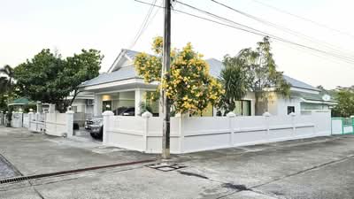 ขาย - บ้านมุม พัทยาตะวันออก หนองปลาไหล ขาย สวนกว้าง 3 ห้องนอน, ชลบุรี