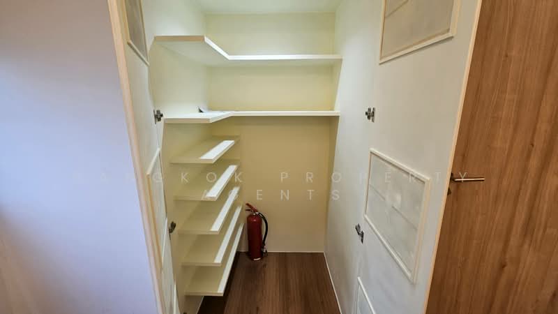 Baan Suanpetch, Bangkok, 18 Soi Sukhumvit 39, Khlong Tan Nua, Watthana, Bangkok, 2 Bedrooms, 130 sqm, Condo For Rent, by BANGKOK PROPERTY AGENTS, 500233881 - DDproperty.com