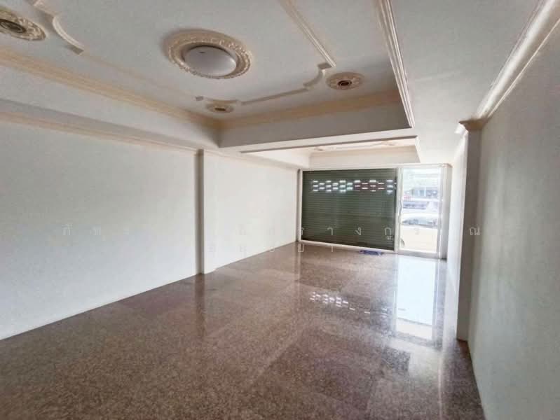 อาคารพาณิชย์ 3 ชั้น หมู่บ้านพูลผล ถนนพหลโยธิน ตำบลคูคต อำเภอลำลูกกา จังหวัดปทุมธานี, ปทุมธานี, ลำลูกกา, คูคต, ลำลูกกา, ปทุมธานี, 64 ตร.ม., ตึกแถว-อาคารพาณิชย์ ขาย, โดย ภัทรนัน อิศรางกูร ณ อยุธยา, 500233900 - DDproperty.com