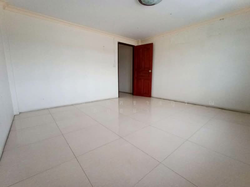 อาคารพาณิชย์ 3 ชั้น หมู่บ้านพูลผล ถนนพหลโยธิน ตำบลคูคต อำเภอลำลูกกา จังหวัดปทุมธานี, ปทุมธานี, ลำลูกกา, คูคต, ลำลูกกา, ปทุมธานี, 64 ตร.ม., ตึกแถว-อาคารพาณิชย์ ขาย, โดย ภัทรนัน อิศรางกูร ณ อยุธยา, 500233900 - DDproperty.com