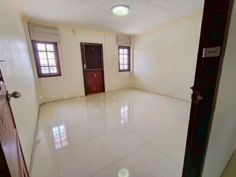 อาคารพาณิชย์ 3 ชั้น หมู่บ้านพูลผล ถนนพหลโยธิน ตำบลคูคต อำเภอลำลูกกา จังหวัดปทุมธานี, ปทุมธานี, ลำลูกกา, คูคต, ลำลูกกา, ปทุมธานี, 64 ตร.ม., ตึกแถว-อาคารพาณิชย์ ขาย, โดย ภัทรนัน อิศรางกูร ณ อยุธยา, 500233900 - DDproperty.com