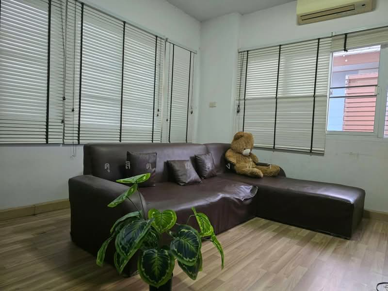 ให้เช่าบ้านเดี่ยว ม.ธาดาทาวน์ อัสสัมชัญ ศรีราชา, Chon Buri (Pattaya), Surasak, Si Racha, Chon Buri (Pattaya), 3 Bedrooms, 150 sqm, Single Detached House For Rent, by Dusit Saengfa, 500233913 - DDproperty.com