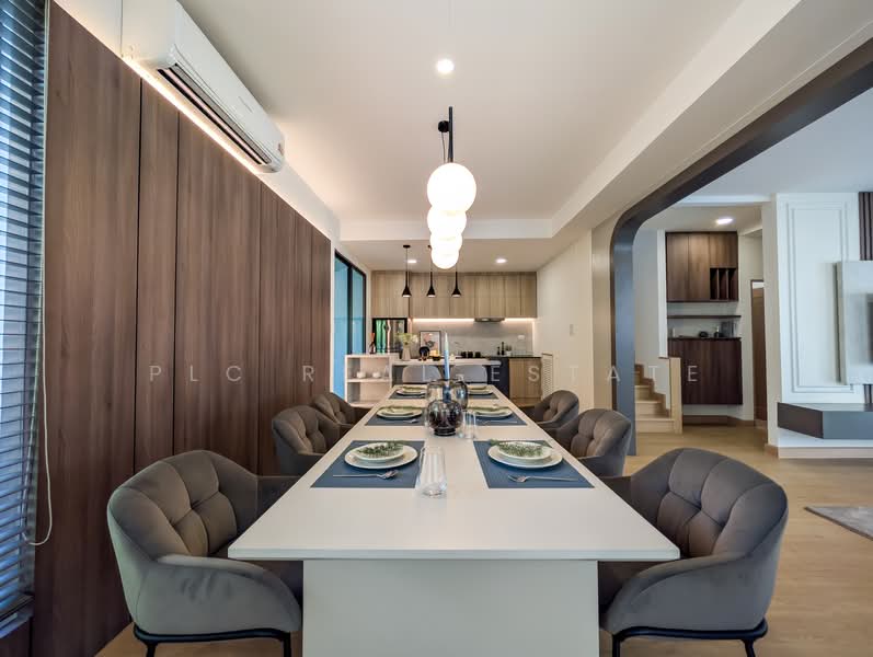 Semi Detached House for Sale East Pattaya Rong Po Family Living, Chon Buri (Pattaya), Bang Lamung, Bang Lamung (Pattaya), Chon Buri (Pattaya), 4 Bedrooms, 181 sqm, Townhouse For Sale, by PLC real estate, 500233915 - DDproperty.com