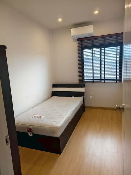 For Rent - ให้เช่าทาวน์โฮมโครงการใหม่ ม.ศุภาลัยบลิซ ศรีราชา, Chon Buri (Pattaya)