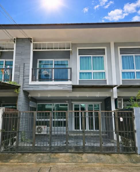 ให้เช่าทาวน์โฮมใหญ่ ม. เดอะไฟน์เนส ทาวน์ อัสสัมชัญ ศรีราชา, Chon Buri (Pattaya), Surasak, Si Racha, Chon Buri (Pattaya), 3 Bedrooms, 80 sqm, Townhouse For Rent, by Dusit Saengfa, 500233928 - DDproperty.com