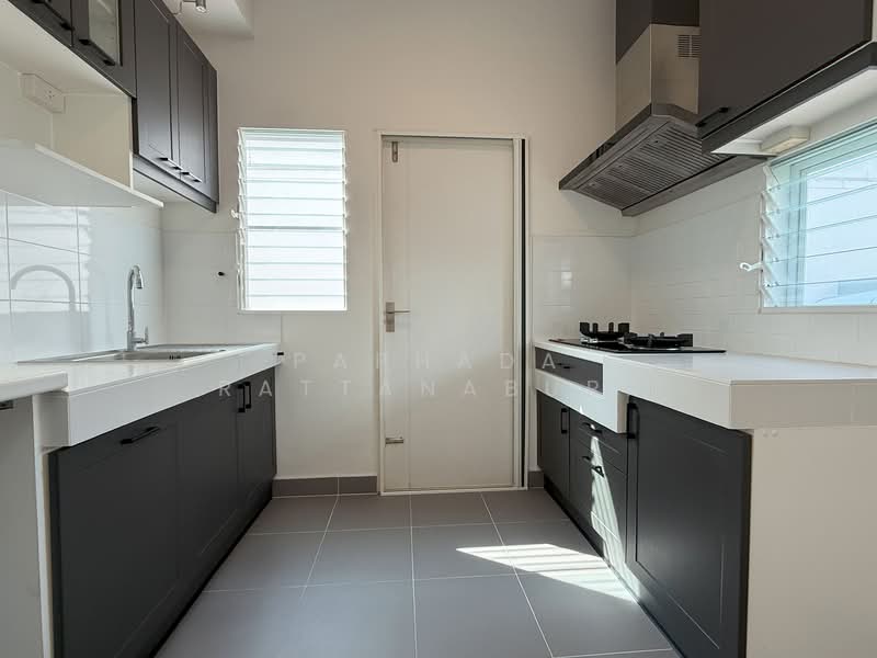 Villaggio Bangna, Samut Prakan, Bang Na-Trat Frontage Road, Bang Bo, Bang Bo, Samut Prakan, 3 Bedrooms, 114 sqm, Single Detached House For Sale, by Paphada Rattanaburi, 500233934 - DDproperty.com