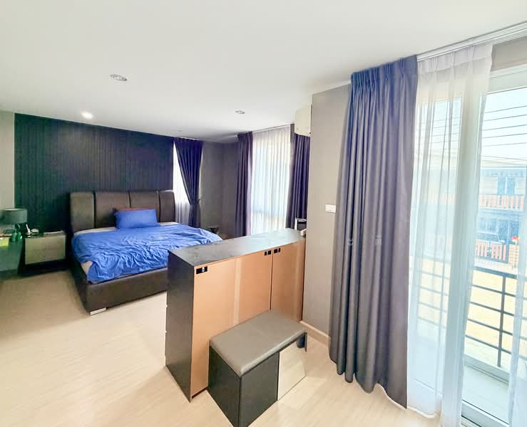 หมู่บ้าน เดอะ แกรนด์ ไทยสมบูรณ์3 ถนนเมน ติดประตูทางออก, ปทุมธานี, เลียบคลองสาม, คลองสาม, คลองหลวง, ปทุมธานี, 168 ตร.ม., บ้านแฝด ขาย, โดย วสันต์ วะสะติ, 500233943 - DDproperty.com