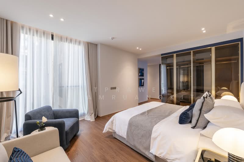 Via 34, Bangkok, 15 Soi Sukhumvit 34, Khong Tan, Khlong Toei, Bangkok, 2 Bedrooms, 125 sqm, Condo For Rent, by Nutprawee Kaseamruangkit, 500233955 - DDproperty.com