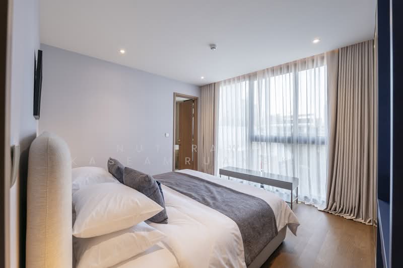 Via 34, Bangkok, 15 Soi Sukhumvit 34, Khong Tan, Khlong Toei, Bangkok, 3 Bedrooms, 150 sqm, Condo For Rent, by Nutprawee Kaseamruangkit, 500233958 - DDproperty.com