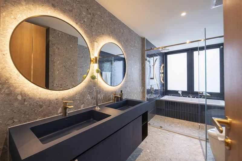 Via 34, Bangkok, 15 Soi Sukhumvit 34, Khong Tan, Khlong Toei, Bangkok, 3 Bedrooms, 150 sqm, Condo For Rent, by Nutprawee Kaseamruangkit, 500233958 - DDproperty.com