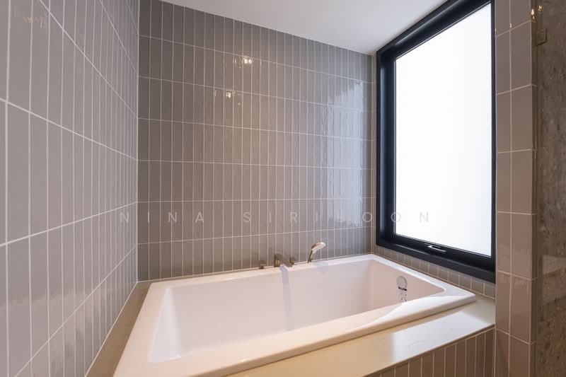 Via 34, Bangkok, 15 Soi Sukhumvit 34, Khong Tan, Khlong Toei, Bangkok, 2 Bedrooms, 103 sqm, Condo For Rent, by NINA SIRIBOON, 500233976 - DDproperty.com