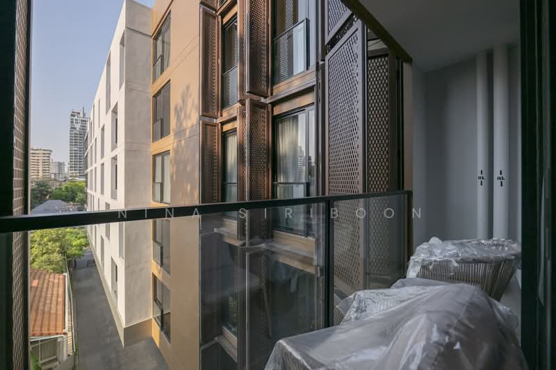 Via 34, Bangkok, 15 Soi Sukhumvit 34, Khong Tan, Khlong Toei, Bangkok, 2 Bedrooms, 125 sqm, Condo For Rent, by NINA SIRIBOON, 500233988 - DDproperty.com